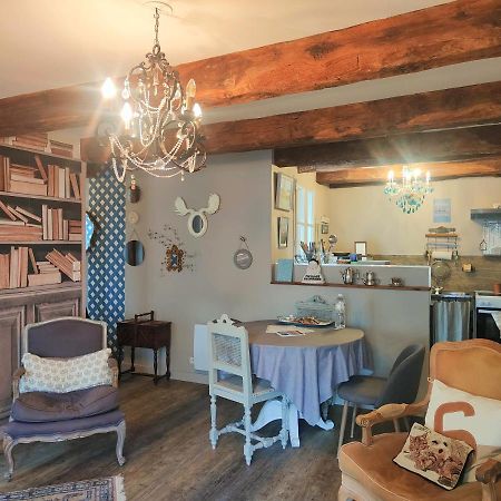 Ty Brigitte Apartment Динан Екстериор снимка