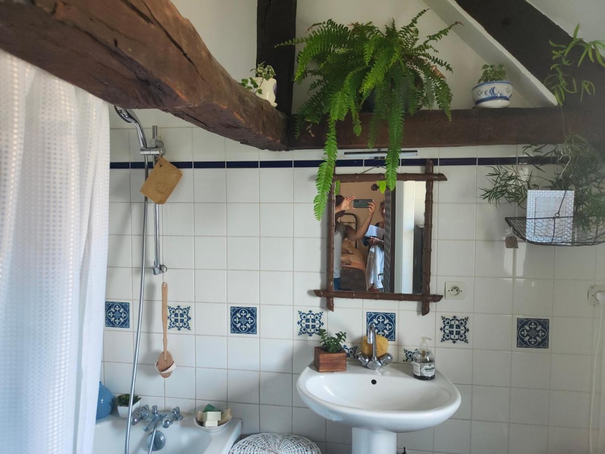 Ty Brigitte Apartment Динан Екстериор снимка